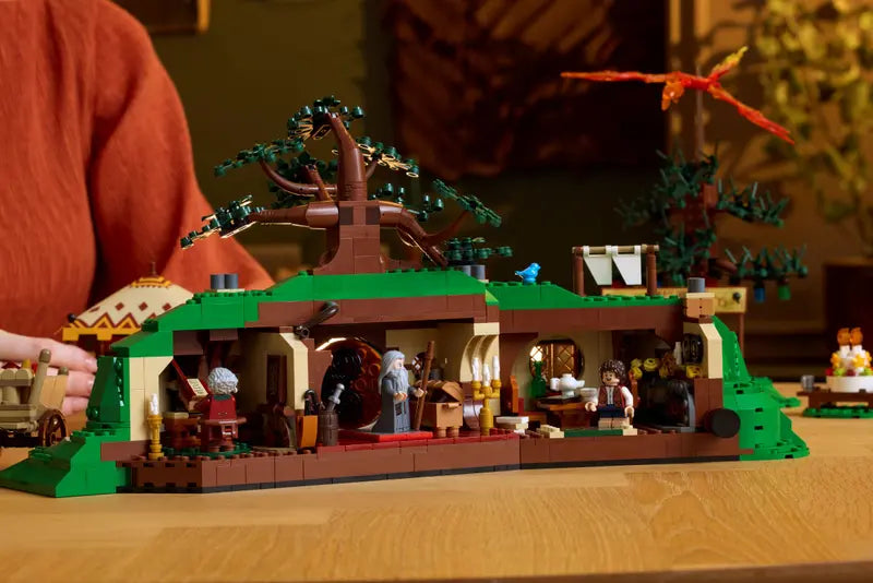 LEGO 10354 ICONS THE LORD OF THE RINGS - THE SHIRE
