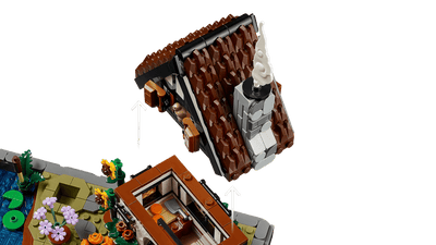 LEGO 11372  ICONS - AUTUMN COTTAGE GARDEN - Toyworld Frankston