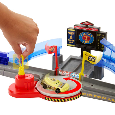 DISNEY PIXAR CARS - PISTON CUP STUNTING SPEEDWAY - Toyworld Frankston