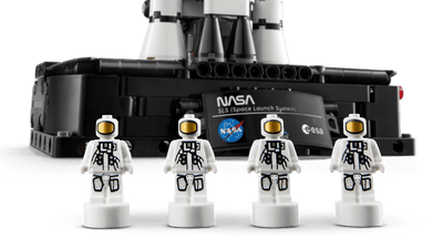 LEGO 42221 TECHNIC - NASA ARTEMIS SPACE LAUNCH SYSTEM ROCKET - Toyworld Frankston