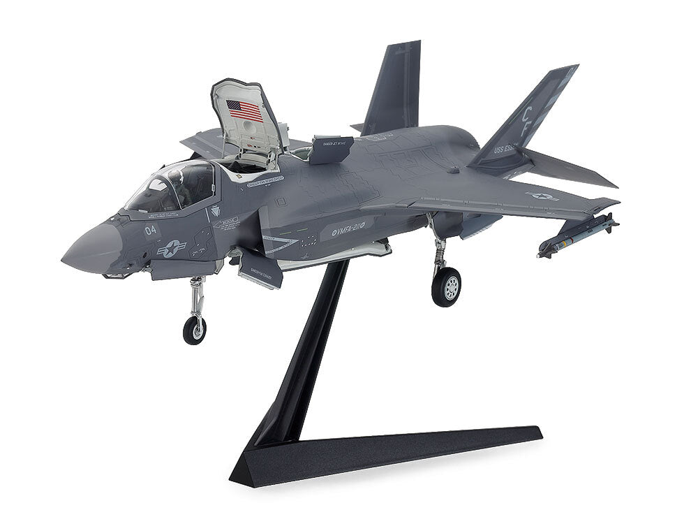 TAMIYA 1/72 LOCKHEED MARTIN F-35 B LIGTNING ii