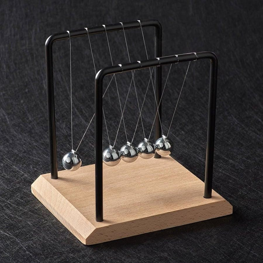 HEEBIE JEEBIES NEWTON'S CRADLE 14CM