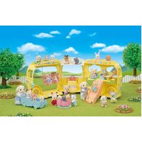 SYLVANIAN FAMILIES - RAINBOW FUN NURSERY BUS