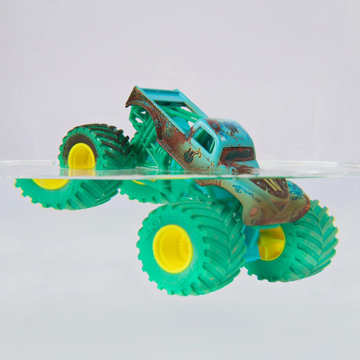 MONSTER JAM - 1:64 DIECAST MUD BLASTERS - WHIPLASH - Toyworld Frankston