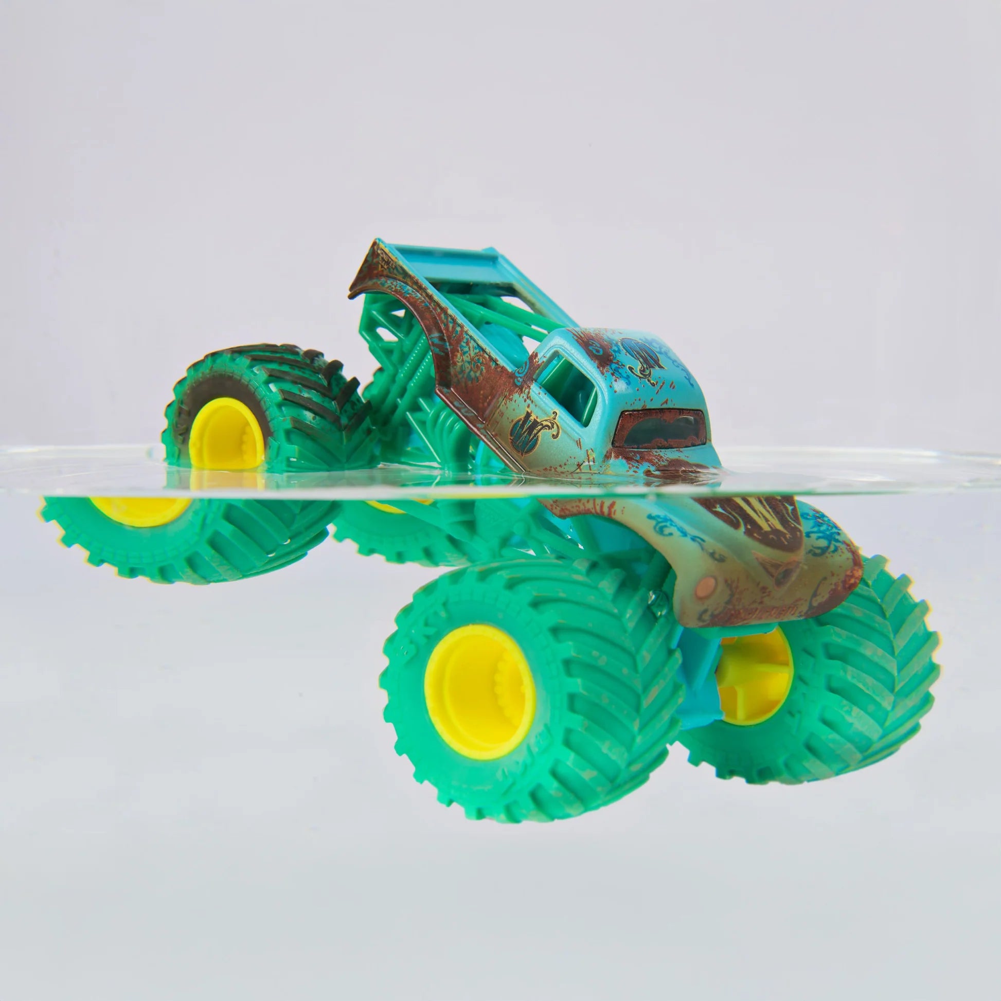 MONSTER JAM - 1:64 DIECAST MUD BLASTERS - WHIPLASH - Toyworld Frankston