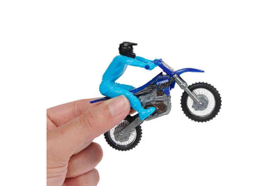 SUPERCROSS 1:24 DIE CAST MOTORCYCLE - ALEX MARTIN 26