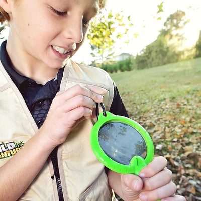 WILD ADVENTURES - MAGNIFYING GLASS - Toyworld Frankston