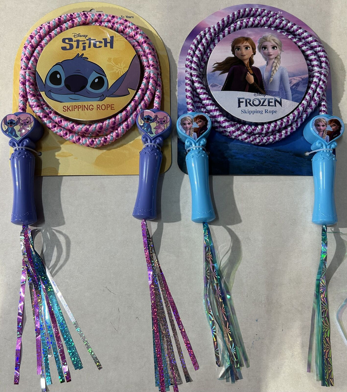 DISNEY DELUX SKIPPING ROPE ASSORTMENT - STITCH / FROZEN