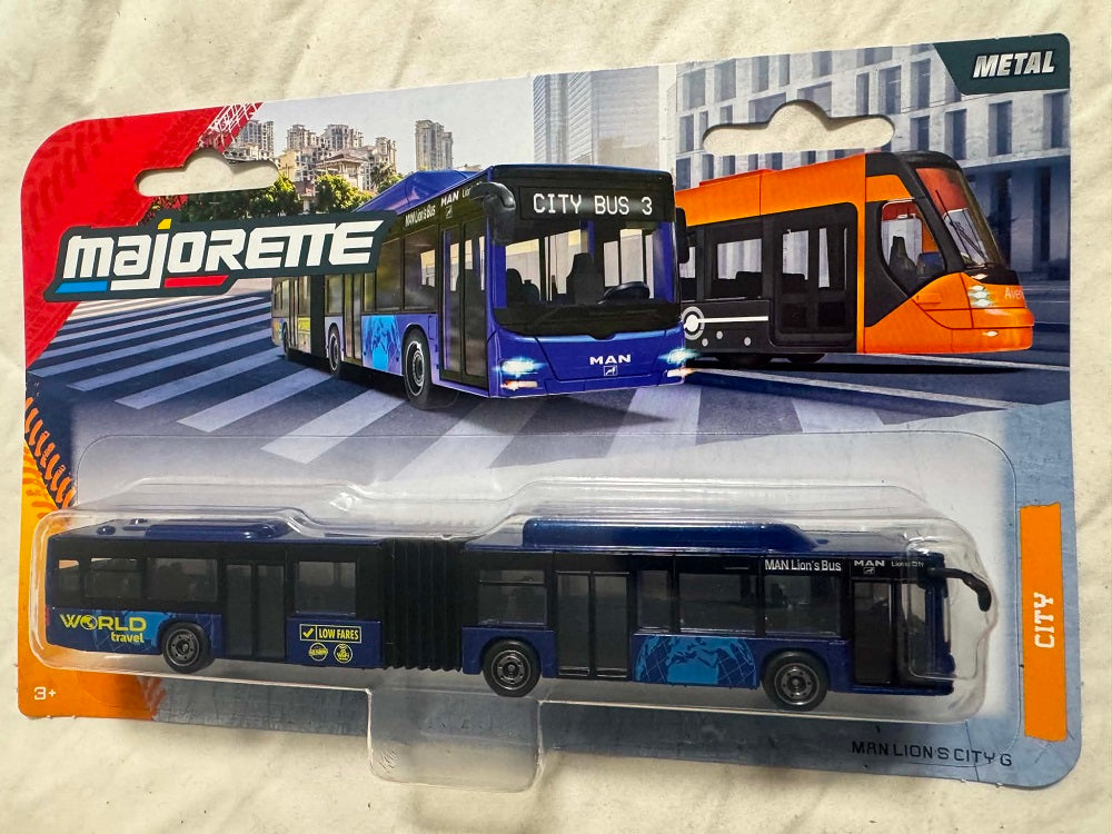 MAJORETTE MAN CITY BUS 3 - WORLD TRAVEL