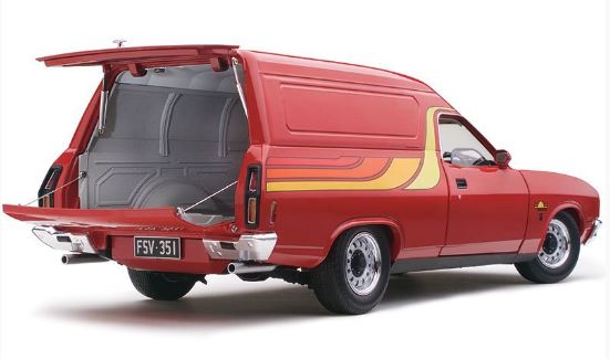 CLASSIC CARLECTABLES 1:18 FORD XC SUNDOWNER - RED FLAME SCALE MODEL