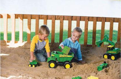JD BIG SCOOP DUMPTRUCK WITH SAND - Toyworld Frankston