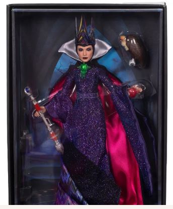 DISNEY COLLECTOR - SNOW WHITE EVIL QUEEN DOLL