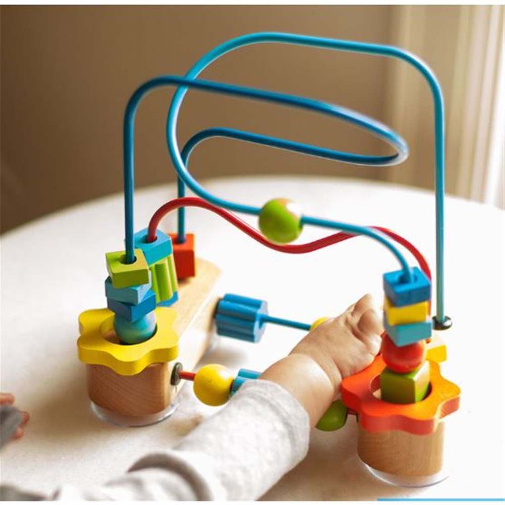 FAT BRAIN TOY CO. - WHOOPSYDOO BEAD COASTER