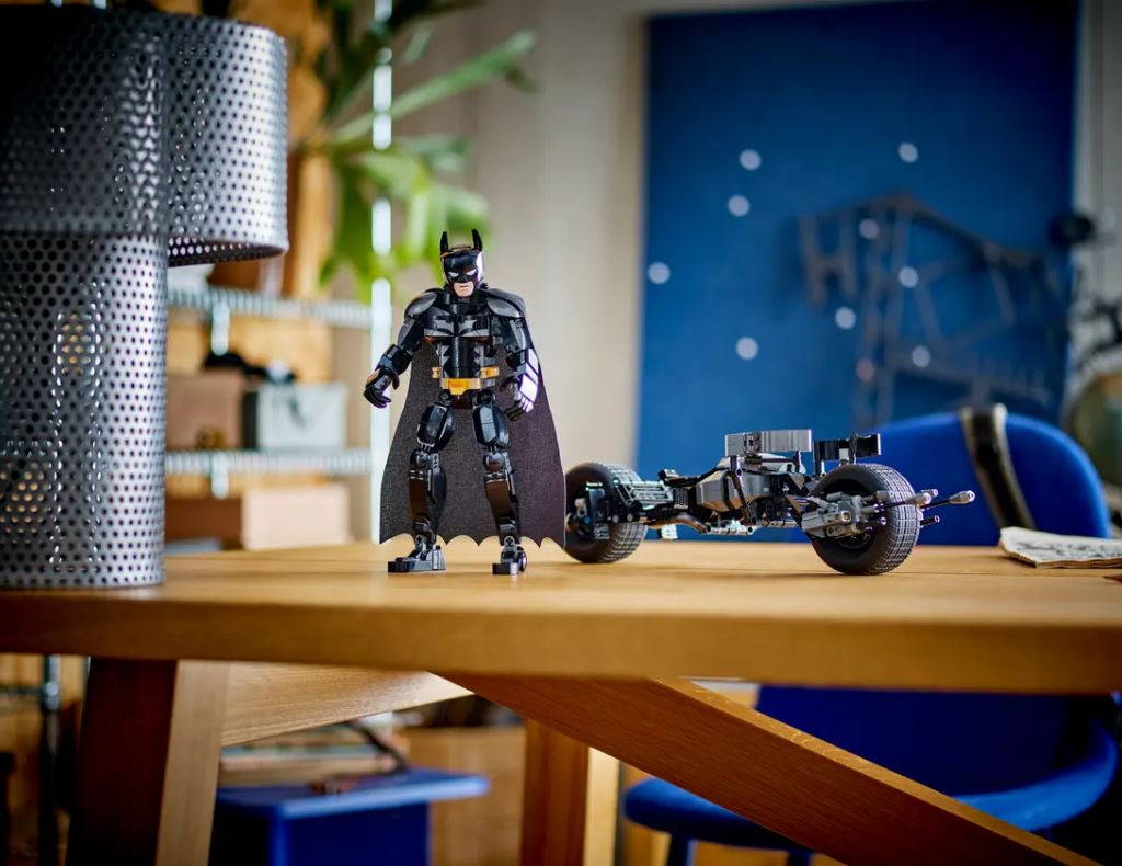 LEGO 76273 DC BATMAN CONSTRUCTION FIGURE AND THE BAT-POD BIKE - Toyworld Frankston