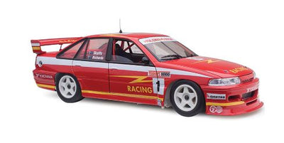 CLASSIC CARLECTABLES 1:18 HOLDEN VP COMMODORE 1993 BATHURST 2ND PLACE - Toyworld Frankston