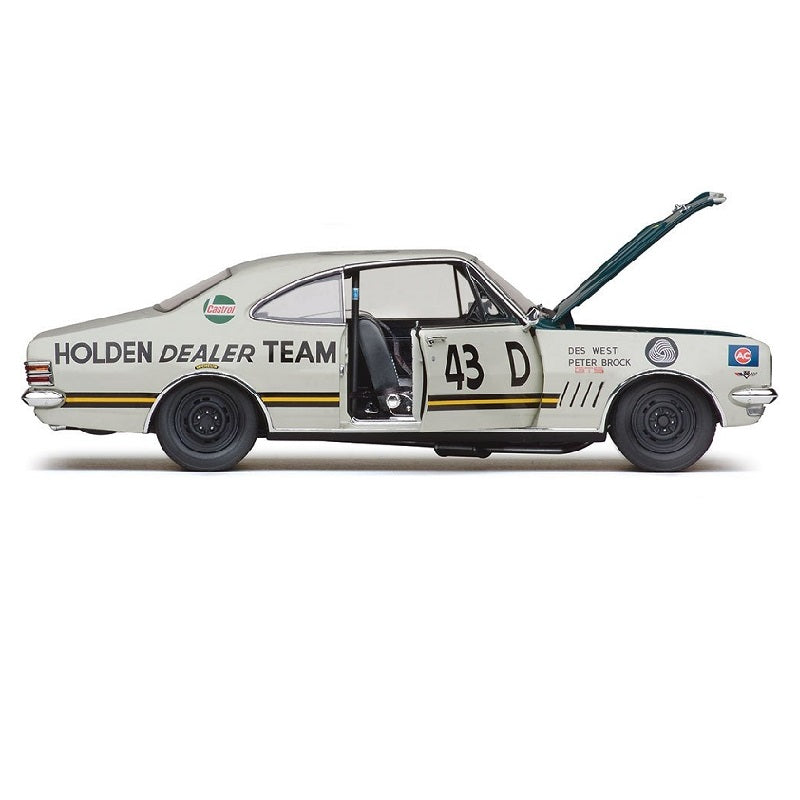 CLASSIC CARLECTABLES 1:18 HOLDEN HT MONARO 1969 BATHURST