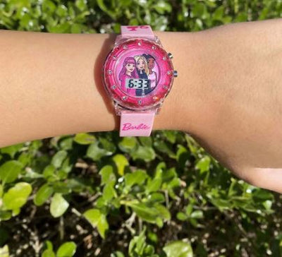 BARBIE DIGITAL LIGHT UP WATCH