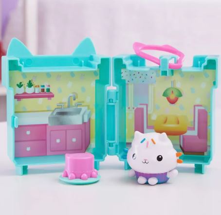 GABBY'S DOLLHOUSE CLIP ON PLAYSET ASST- 'CAKEY CAT' BLUE