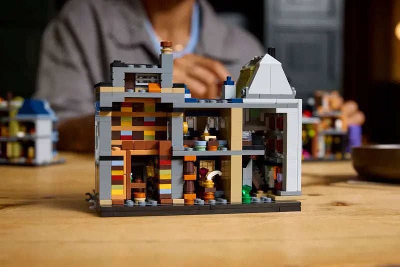 LEGO 76444 HARRY POTTER DIAGON ALLEY™ WIZARDING SHOPS - Toyworld Frankston