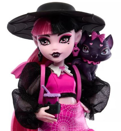 MONSTER HIGH - CORE REFRESH FASHION DOLL - DRACULAURA - Toyworld Frankston