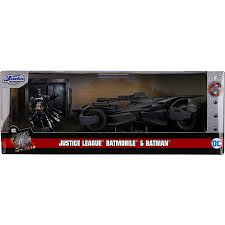 JUSTICE LEAGUE (2017) - BATMAN WITH BATMOBILE 1/32 SCALE HOLLYWOOD RIDES DIE-CAST VEHICLE REPLICA