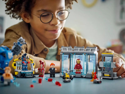 LEGO 76315 MARVEL IRON MAN'S LABORATORY : HALL OF ARMOR
