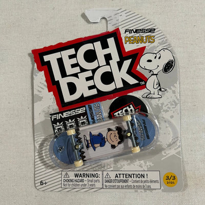 TECH DECK 96MM FINGERBOARD FINESSE AND PEANUTS - LUCY 3/3