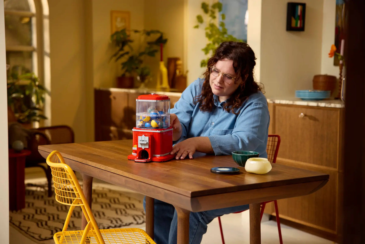 LEGO 21358 IDEAS - MINIFIGURE VENDING MACHINE - Toyworld Frankston