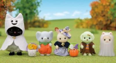 SF - TRICK OR TREAT PARADE - Toyworld Frankston