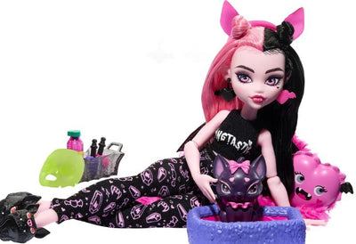 MONSTER HIGH - CREEPOVER DOLLS - DRACULAURA - Toyworld Frankston